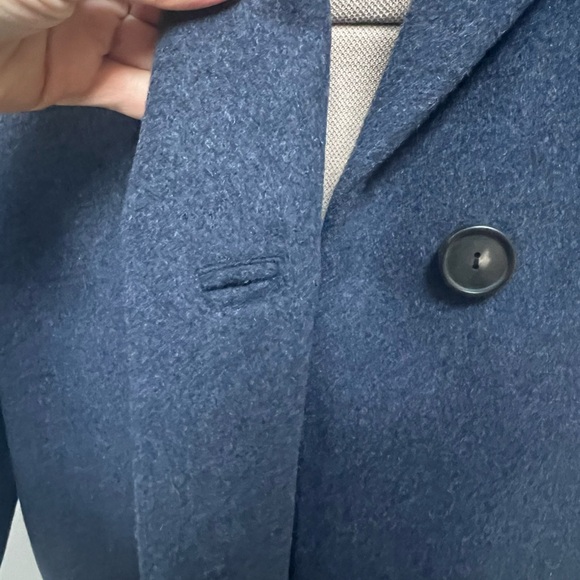 New Vince Wool Navy Coat with one single concealed button elegant L - Picture 6 of 9